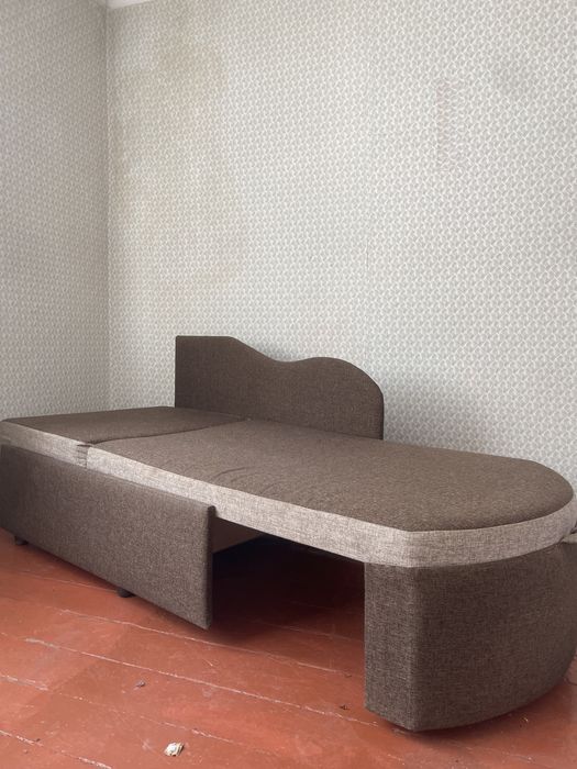 Кресло-Диван в отличном состояний