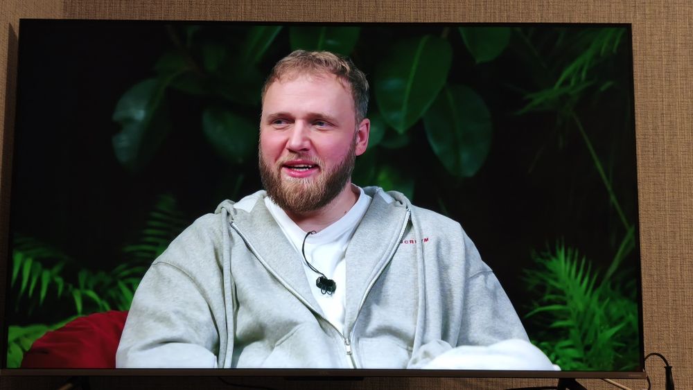 Продам телевизор tc qledl 55дюймов c635