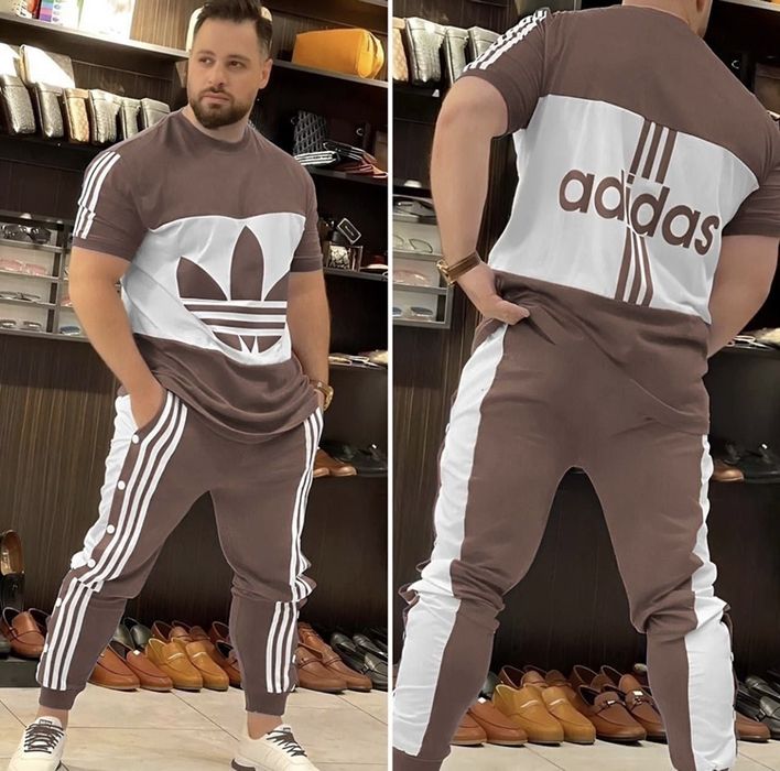 Compleu barbati maro