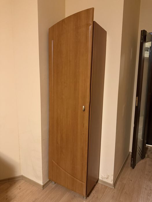 Холни мебели-цвят орех