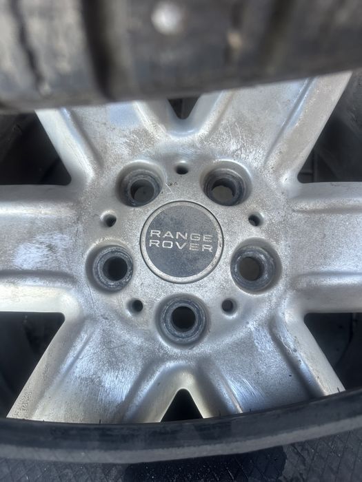 Шины зимние шипованные с дисками