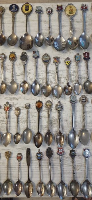 Vand lingurite de colectie deosebite din toata lumea.Vezi 8 poze