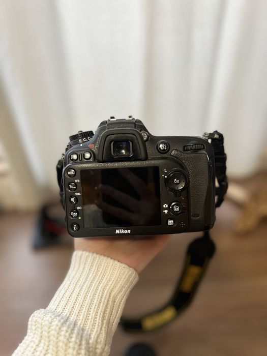 Nikon D7100 + 2 обектива