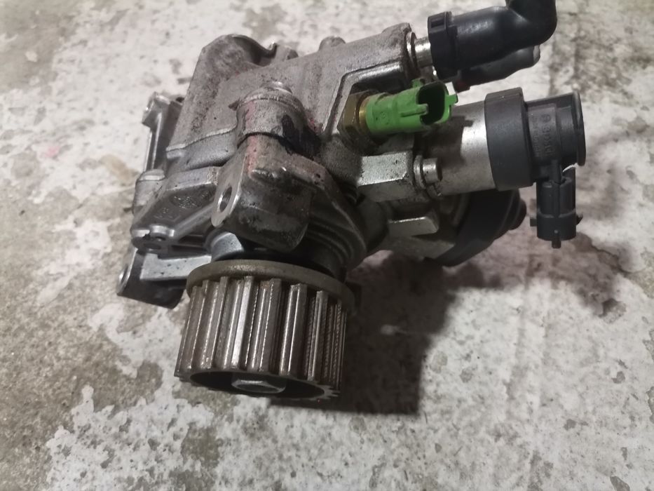Pompă înalte injectie Dacia Duster 1.5 DCI