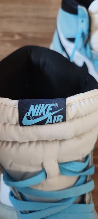 Nike Air Jordan 1 Retro High OG University Blue.