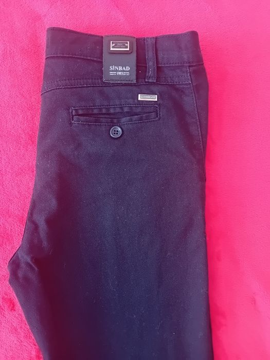 Pantalon de școală băiețel 10 - 12 ani, culoarea bleumarin