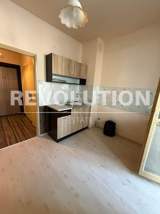 Двустаен апартамент  в гр.Варна, Младост!