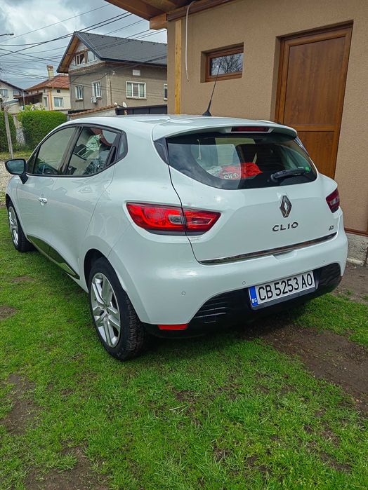 Продавам рено клио 4