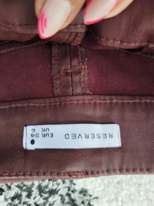 Елегантност в бордо!