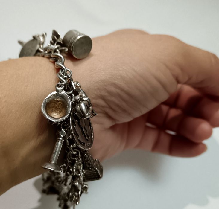 Сребърна гривна 54гр