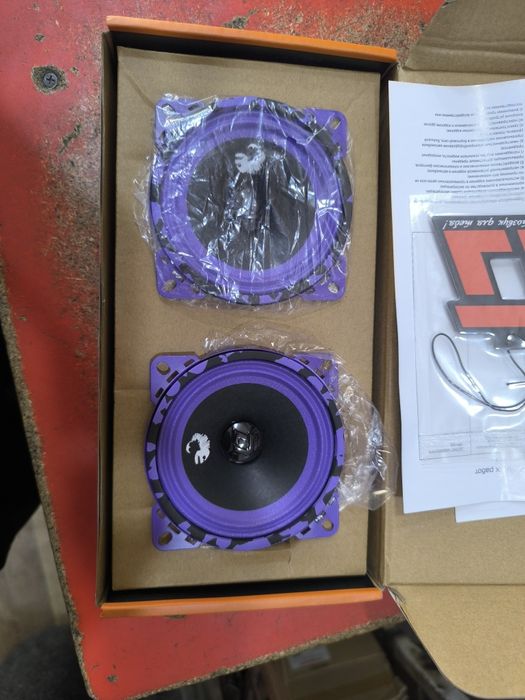 Эстрадные динамики 10см DL AUDIO BARRACUDA 10см DL AUDIO PIRANHA AMP