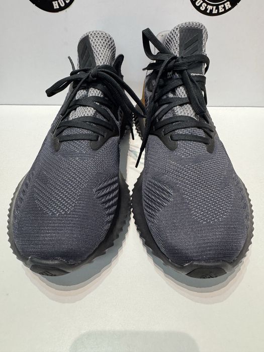 Маратонки ADIDAS ALPHABOUNCE. Номер 44