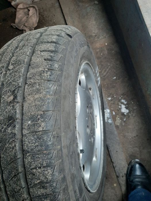 Диски с шинами в сборе W124