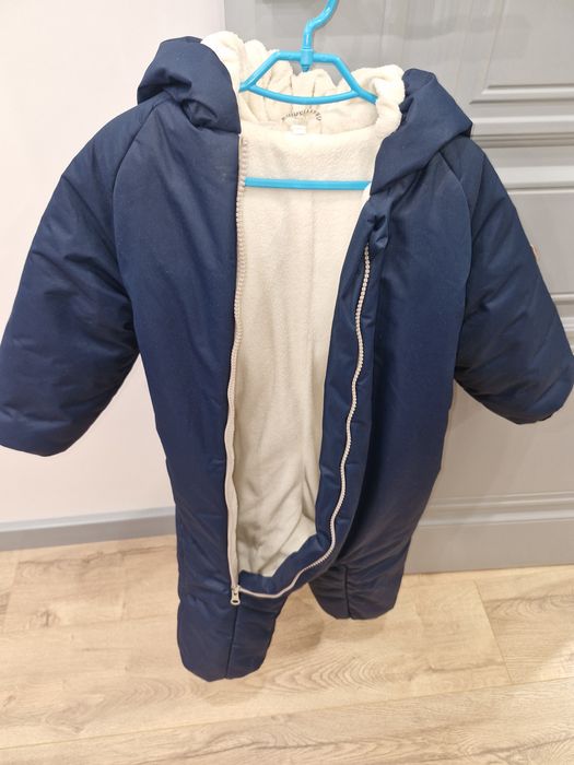 Продается зимний детский комбинезон