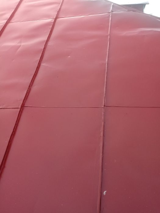 Покраска крыш заборов