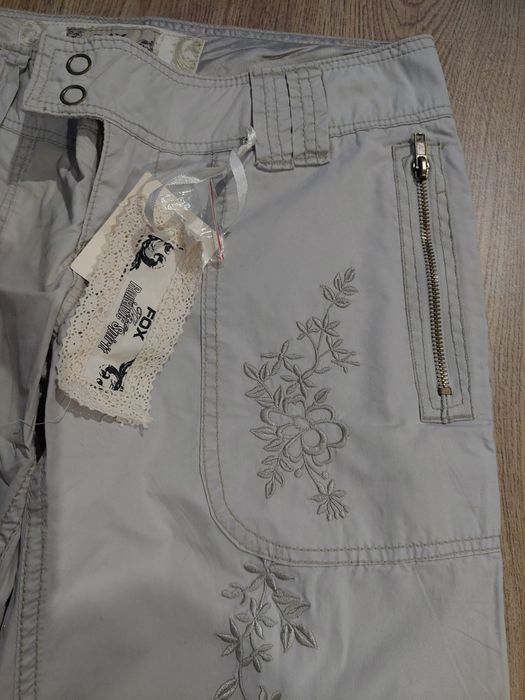 Дамски спортен  панталон.