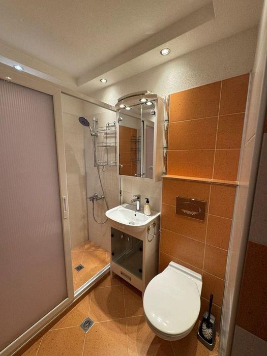 Дава се под наем Тристаен апартамент в София, Младост 1А - 68 кв.м за 698.19 € - Снимка #10