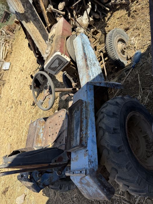 Мини трактор с прицепом