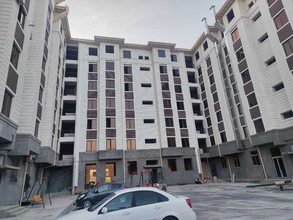 Срочно продается 3 комнатная квартира, около аэропорта...