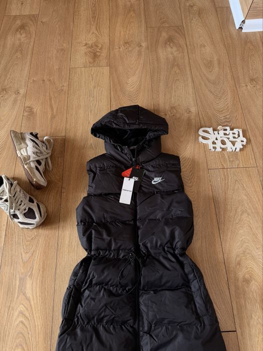 Разкошна дълга,олекотена и топла грейка Nike