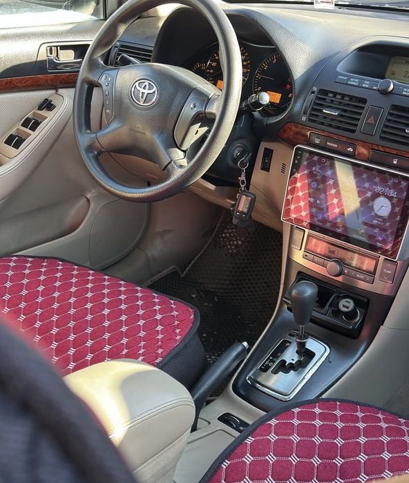 Продам авенсис 2.4