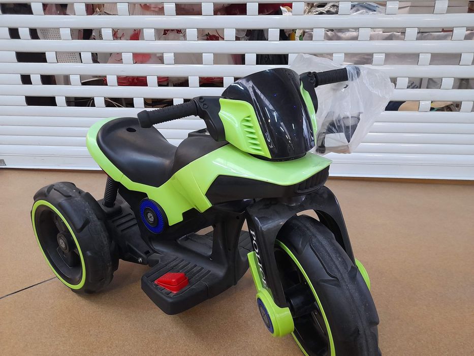 Motocicleta electrica pentru copii