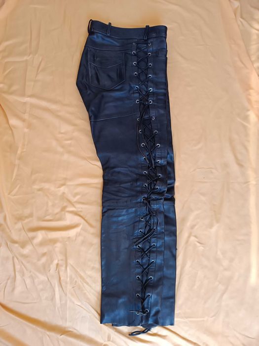 Кожен панталон естествена кожа,мотористки,дебела кожа.