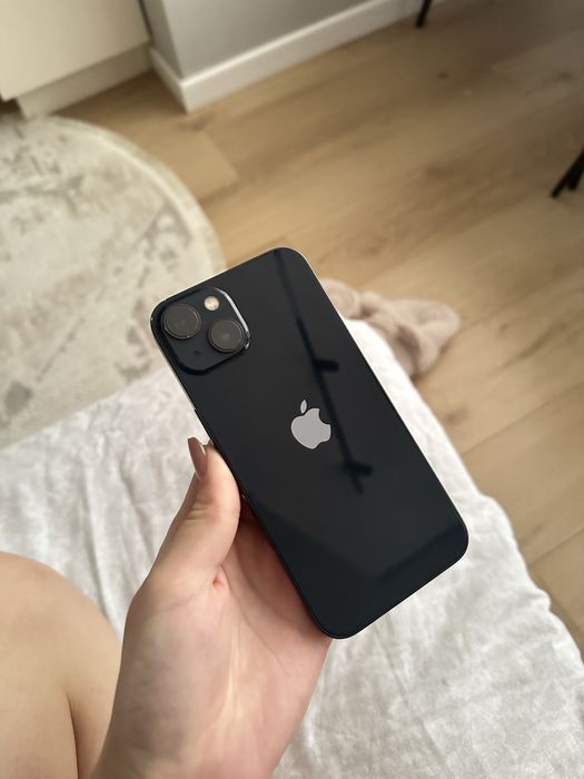 Iphone 13 тёмная ночь