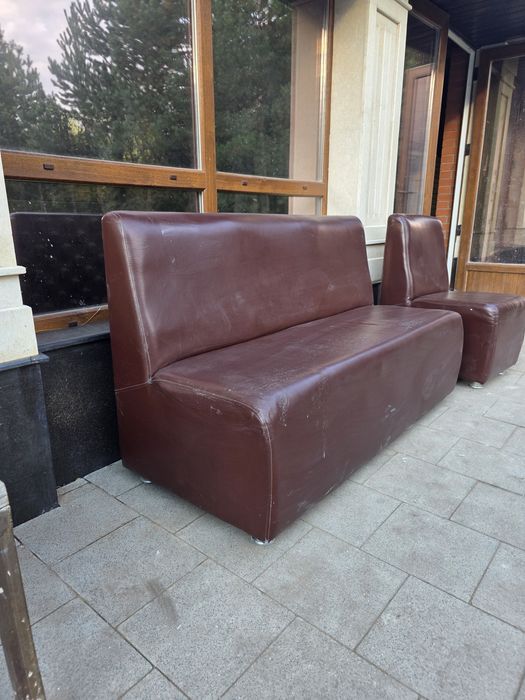 Срочно! Диваны кожзам уличные