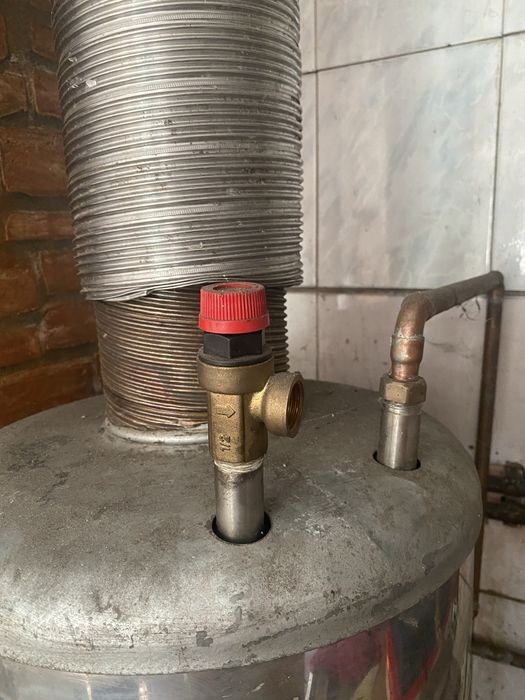 Boiler 100l pt apa calda