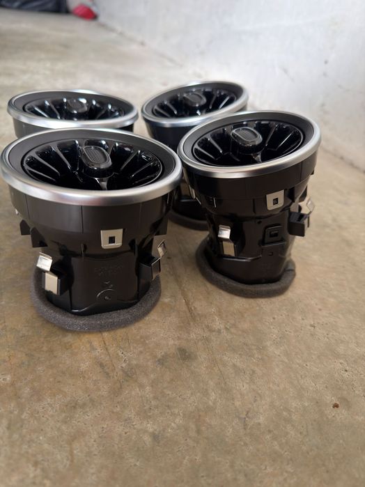 Mercedes Sprinter Хромирани розетки W907 W910