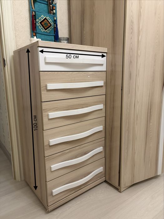 Спальный гарнитур