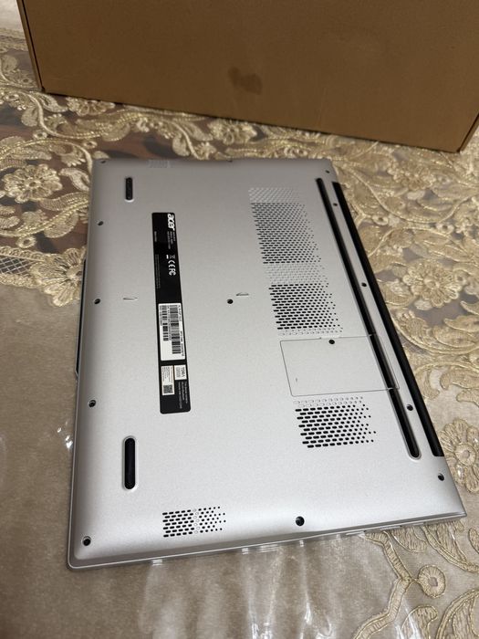 Acer intel core i5 noutbuk tez va arzon sotiladi