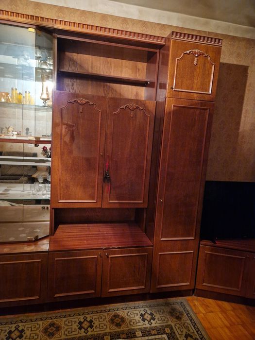 Продается Белларцская стенка