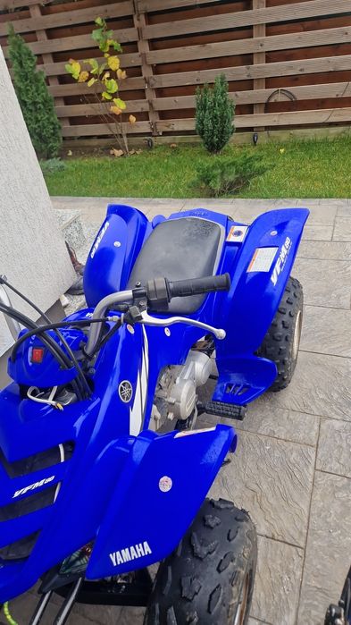 De vanzare atv Yamaha yfm 80 perfect functional!Am si actele de germania la atv