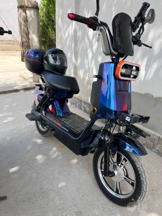 Skuter sotiladi 2 skuterni puli 7 mln galishamiz