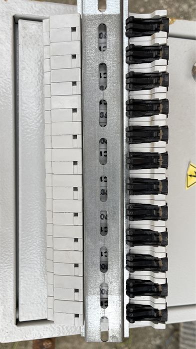 Автоматические выключатели ABB C16