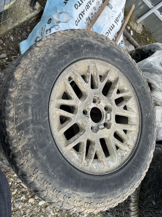 Jante jeep grand cherokee 17 an 2001 cauciucuri