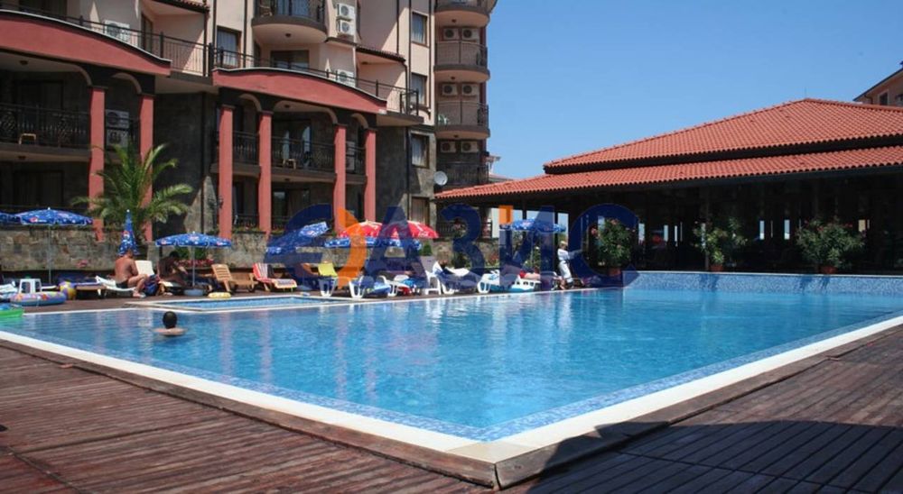 Продава се Двустаен апартамент в Царево - 88 кв.м за 610 €/кв.м - Снимка #10