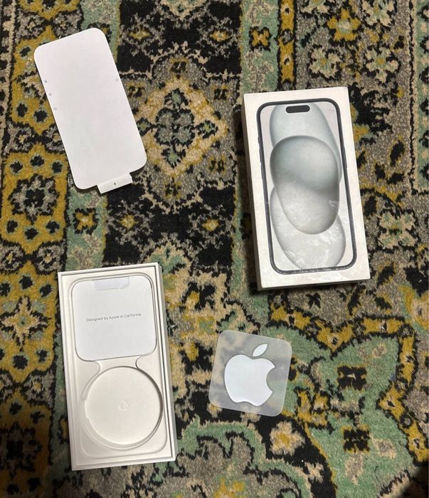 Продам айфон 15 128/88