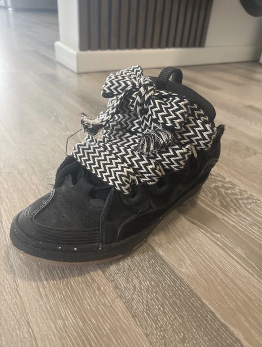 Lanvin Curb no box
