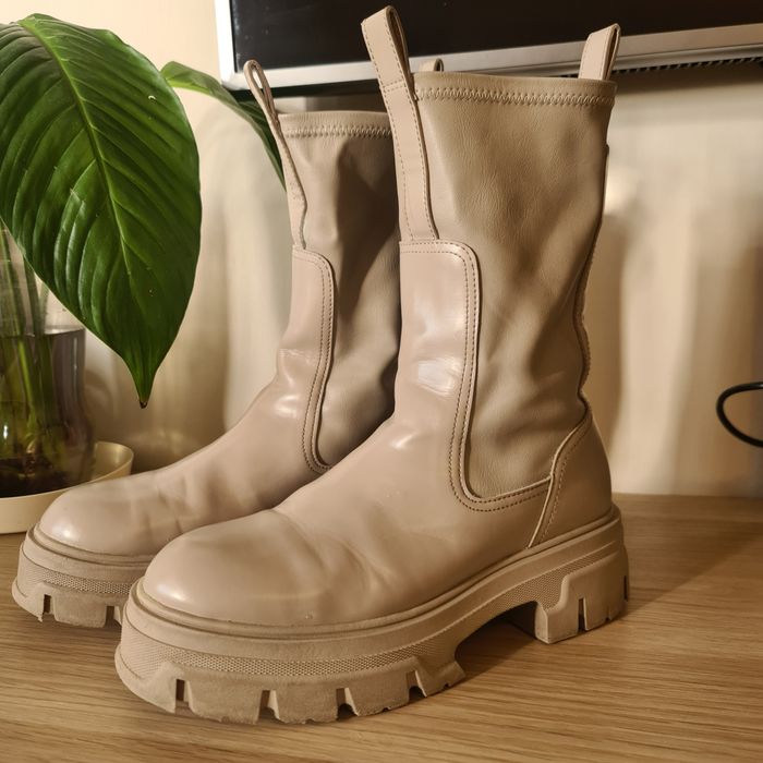 Ghete bej H&M 38
