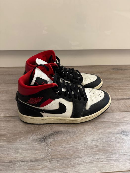 Маратонки Nike Jordan 1