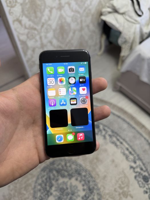 Продам айфон 8 64 гига