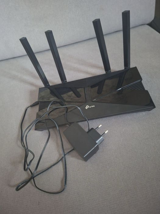 Продавам рутер tp-link