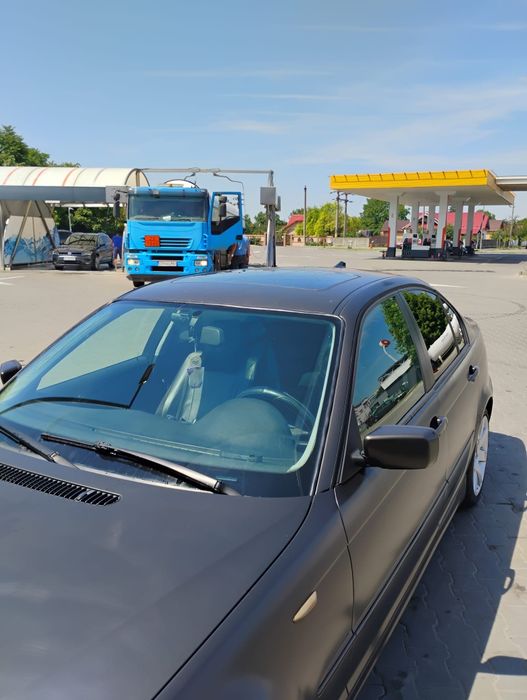 BMW an 2003 motor 1,6 benzina,116 cai putere și 233 mii km reali