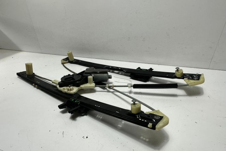 Macara geam stanga spate Dk6227001af Land Rover Range Rover Sport a 2