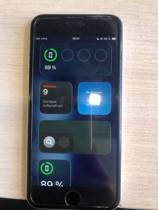 Продам iPhone se 2020