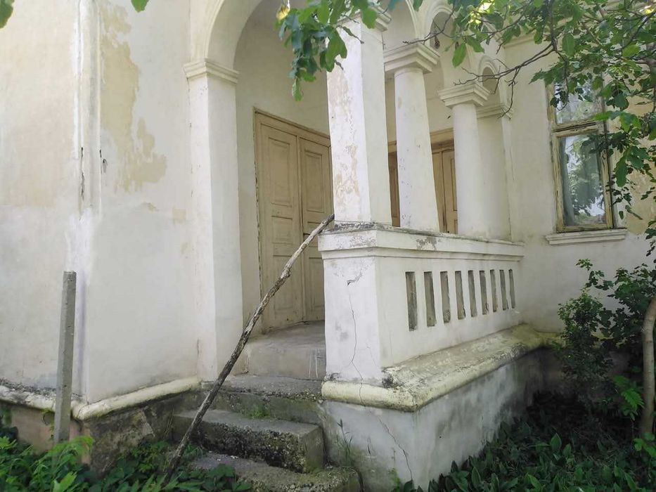 Casa cu teren in Ianca Olt, centru
