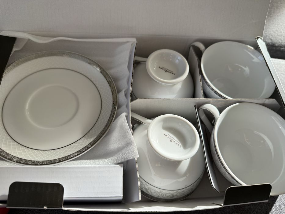 Комплект от 4 чаши с чинийки за чай/кафе